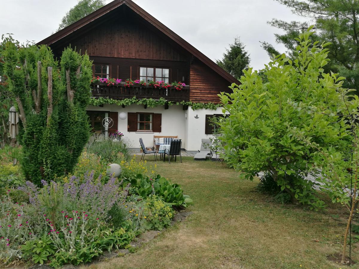 Apartment Haus Merlin Am Boeckelsberg Weimar  Eksteriør billede